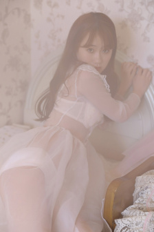 宝贝乖女你的奶真大水手机视频